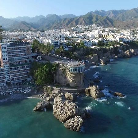 Apartamento Avenida 2 Nerja Exteriér fotografie